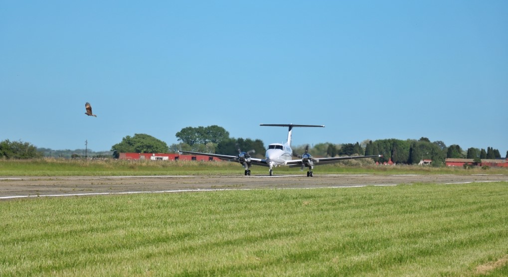 De Aeroparque a Villa Gesell en menos de una hora De Aeroparque a Villa Gesell en menos de una hora