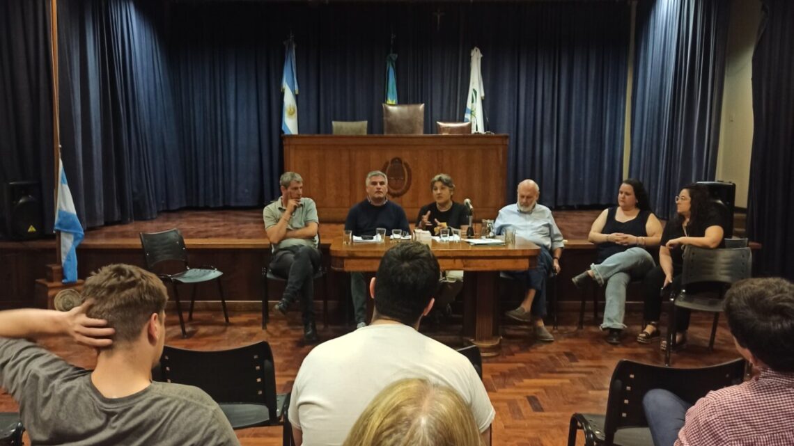 La Jueza Hachmann encabezó un conversatorio sobre conflictividad social en General Belgrano