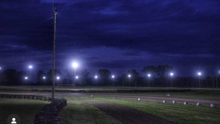 El Autoclub de General Belgrano hace historia con su primera fecha nocturna