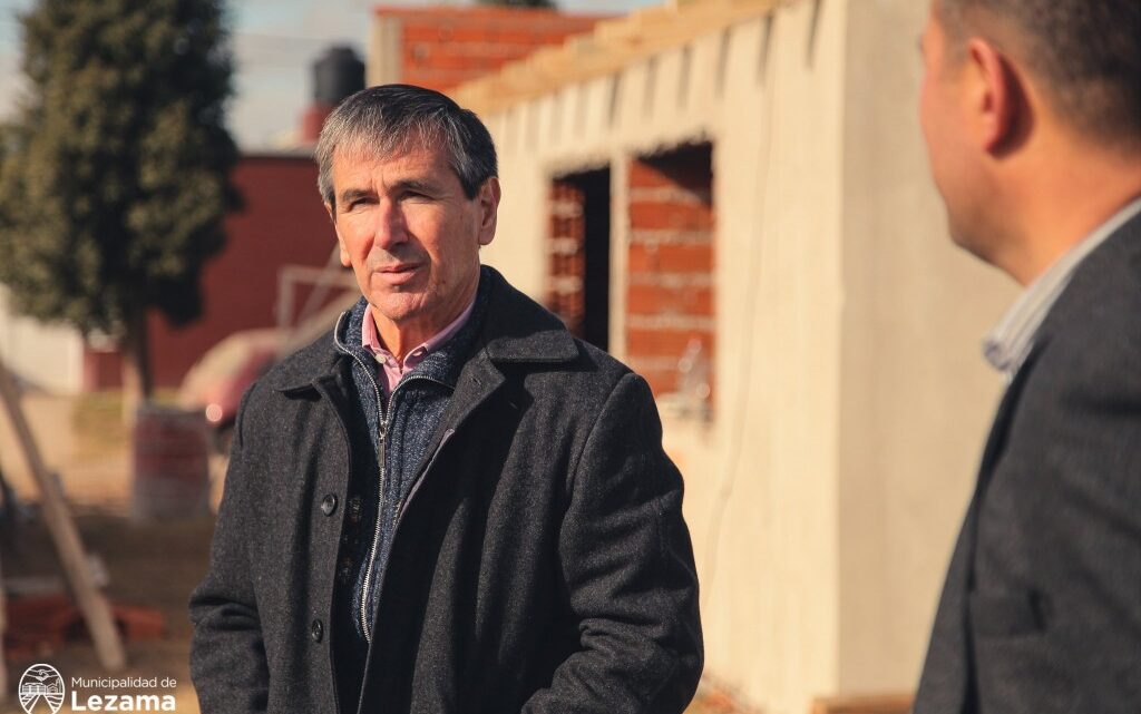 La oposición acusa a Harispe de dejar una deuda millonaria y aprovechar el voto para jubilarse en el cargo