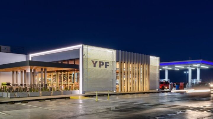 Pinamar y Mar del Plata: la nafta más cara de la costa por las tasas municipales