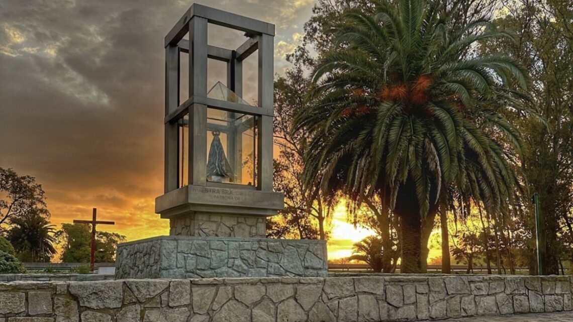 Dolores apuesta por la identidad y la recuperación de su historia para pensar el futuro