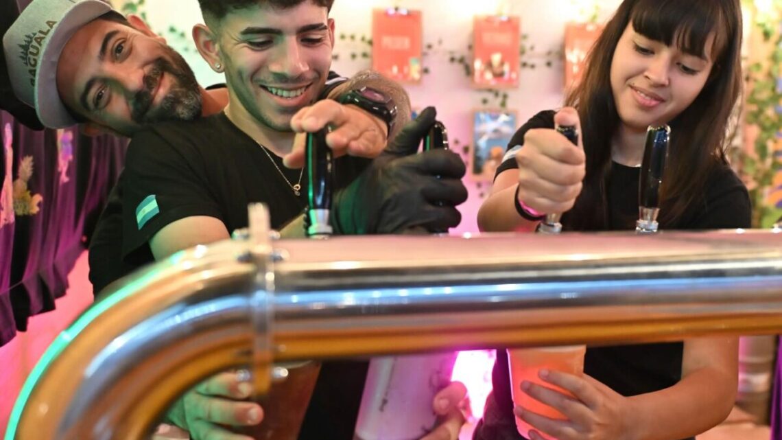 Santa Clara del Mar ya vive su gran fiesta cervecera