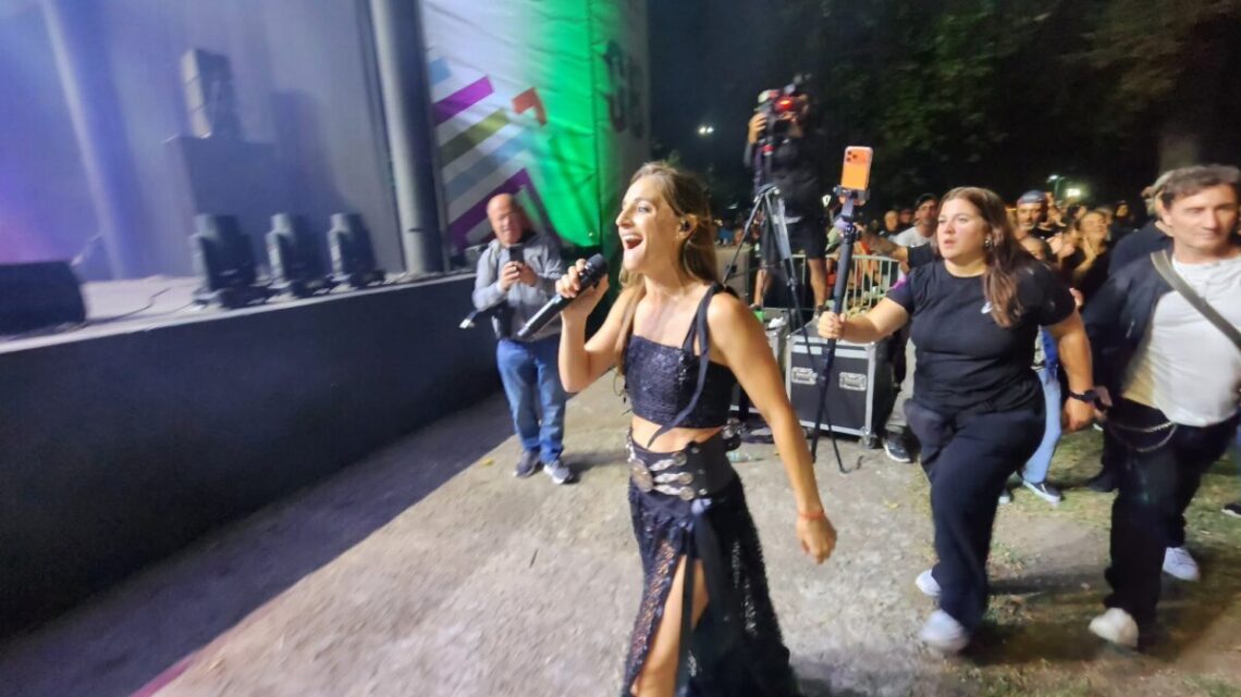 Belgrano: Nati Pastorutti brilló en la primera noche y Lele Lovato cerró el festival