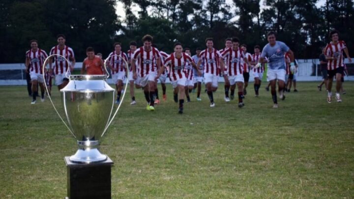 Atlético Chascomús se quedó con la Recopa y el Indio gritó campeón en el femenino