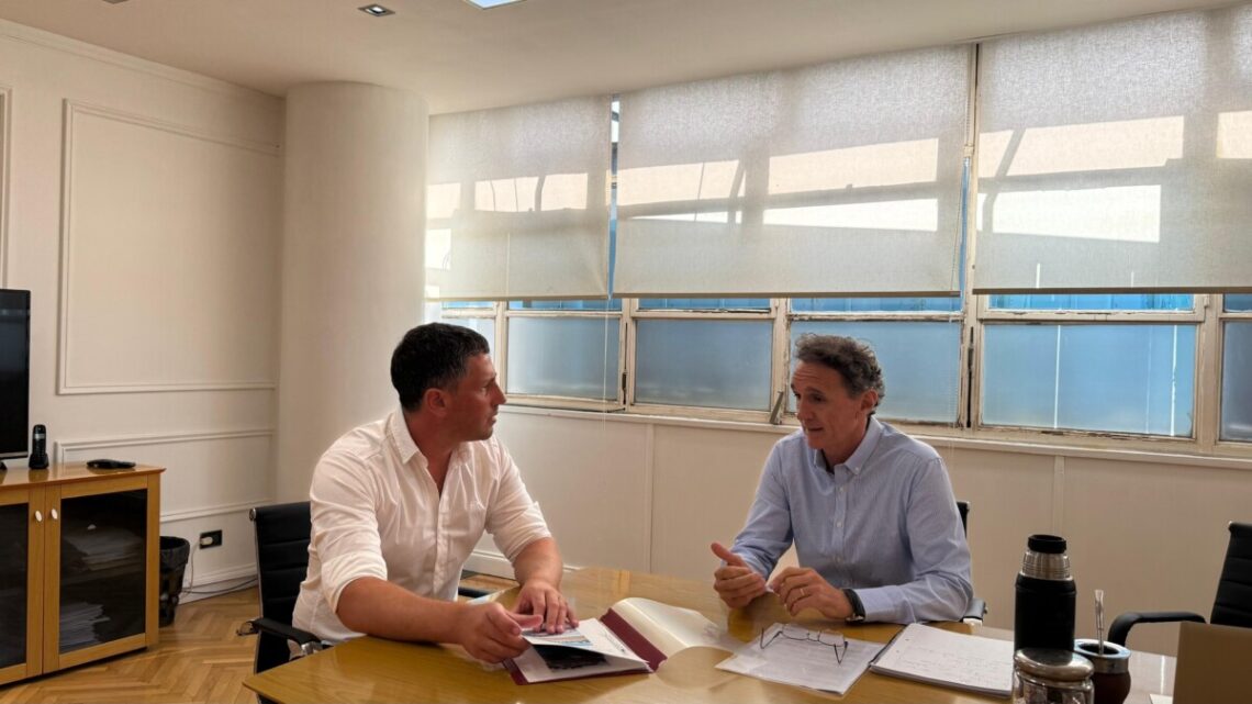 Ante la ausencia de Nación, Pila refuerza gestiones en Provincia para terminar obras clave