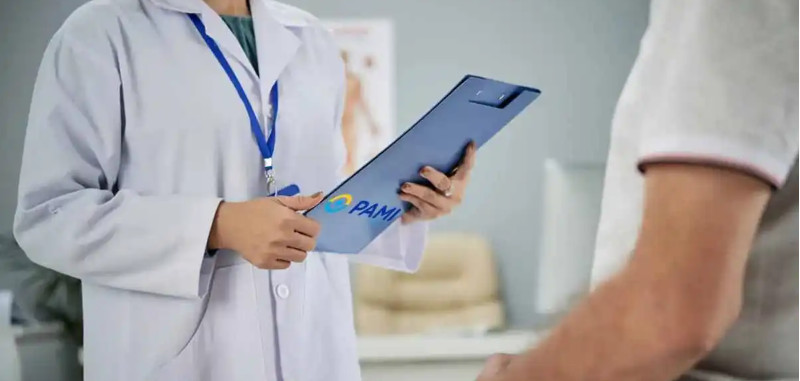 Médicos de cabecera del PAMI paran 72 horas por recortes y un sistema de pagos “inviable”