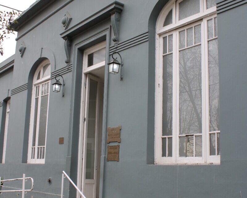 Ajuste de Nación deja a Dolores con menos medicamentos