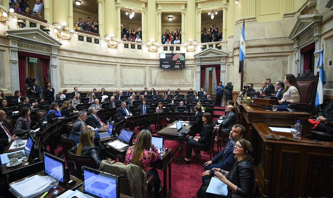 Nación: Los senadores pasarán a cobrar 12 millones de pesos por mes