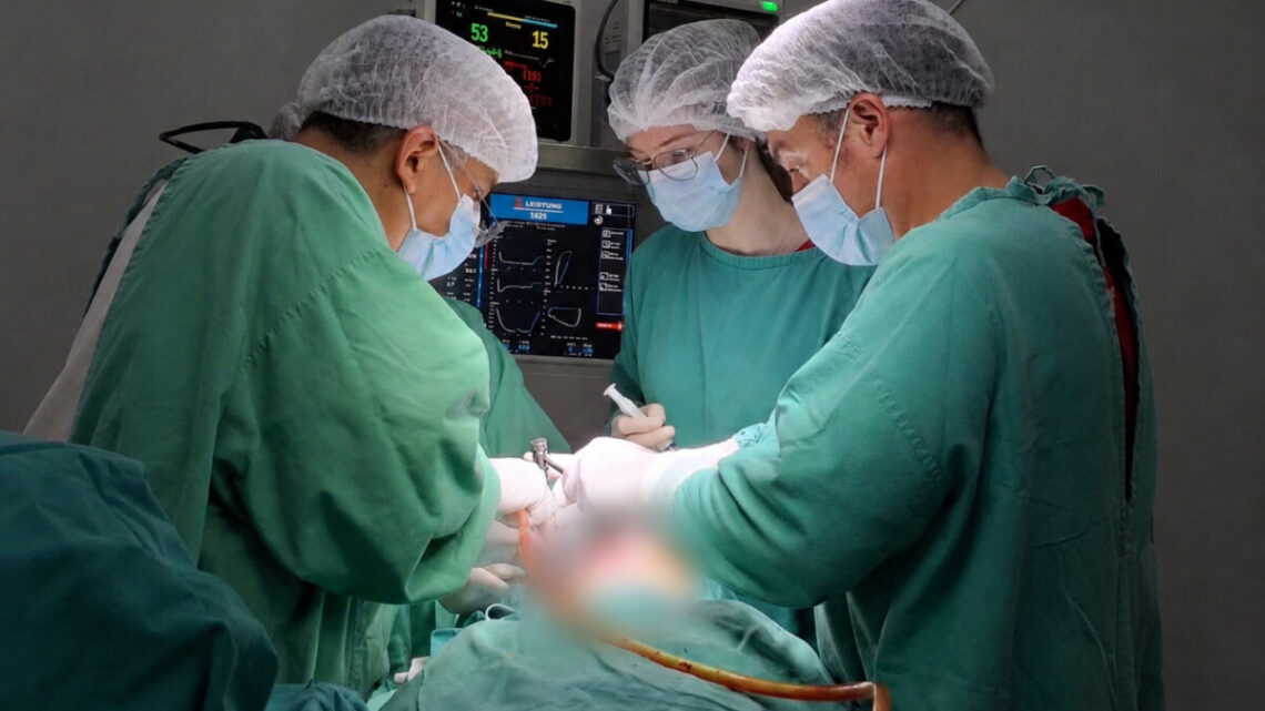 Cirugía histórica en Castelli: el Hospital realizó su primera cirugía ortognática