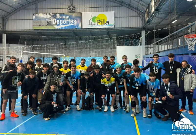 Pila demostró su gran nivel en vóley y festejó dos títulos en el Torneo Apertura