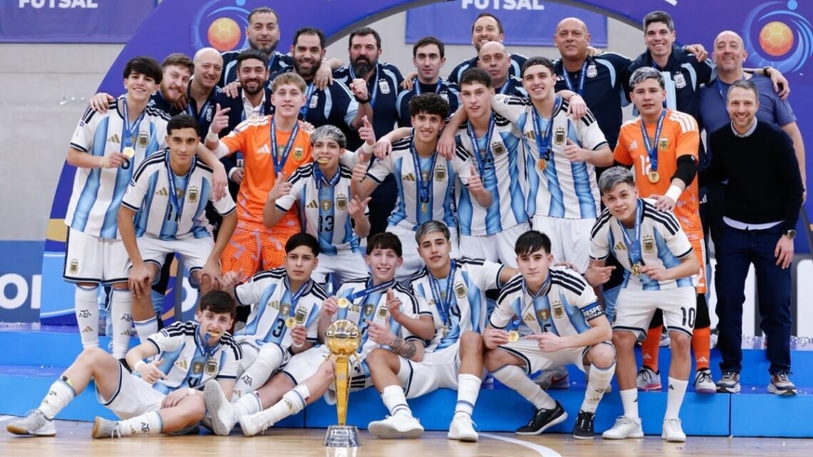 Las Selecciones Argentinas de Futsal llegan a Dolores para la inauguración del Estadio Cubierto