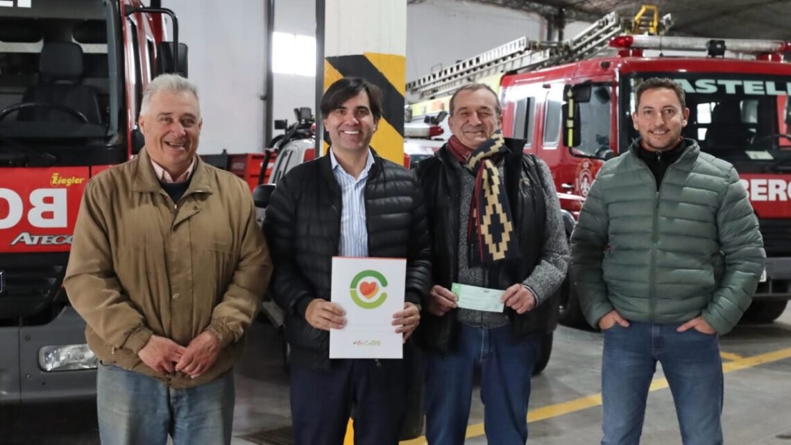 Castelli: $20 millones para fortalecer a los Bomberos Voluntarios