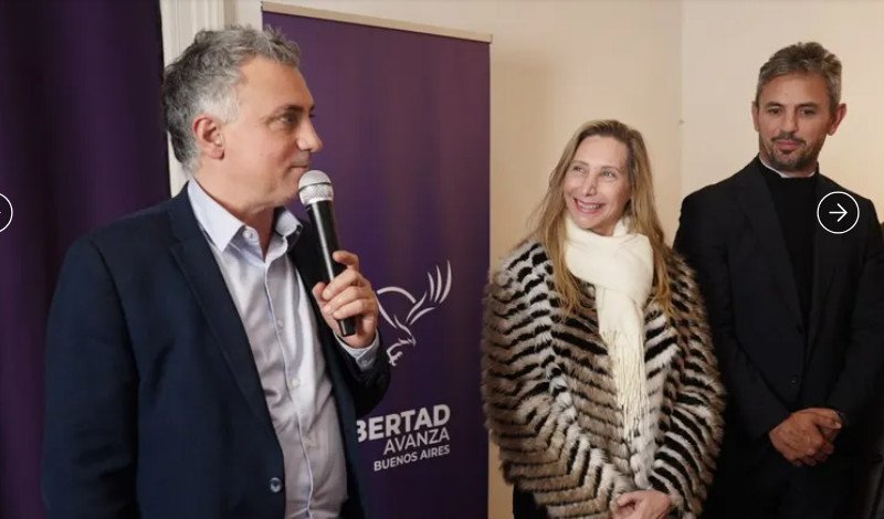 LLA mueve sus fichas en Provincia: Karina Milei inauguraró una sede y Santilli gana terreno como candidato