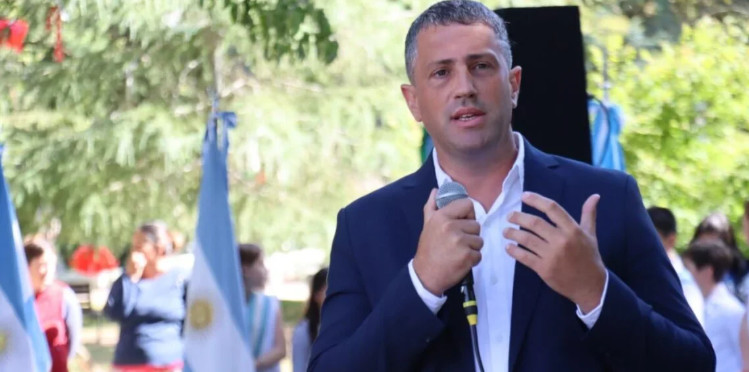 Walker anunció una nueva suba salarial y Pila alcanza un 32,25% anual